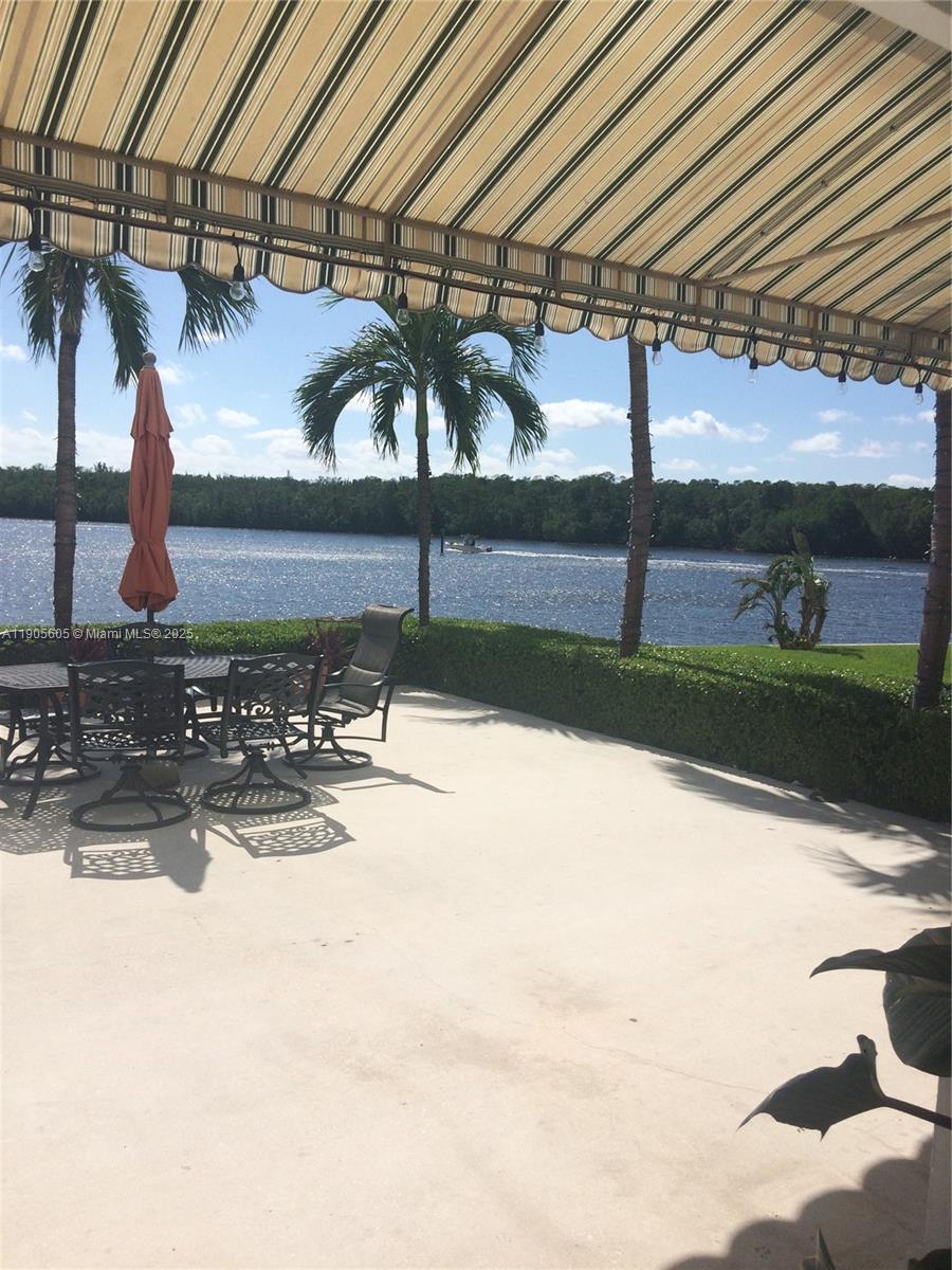 ARLEN HOUSE WEST CONDO - Residential