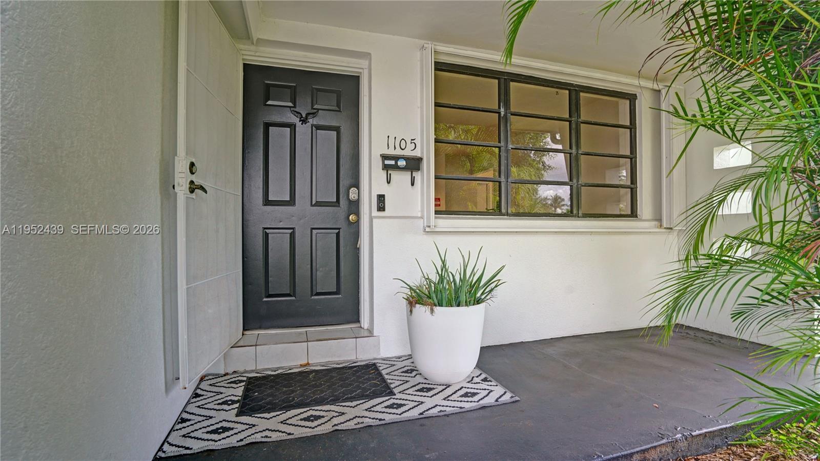 CENTRAL GOLF SEC OF HOLLY - Residential