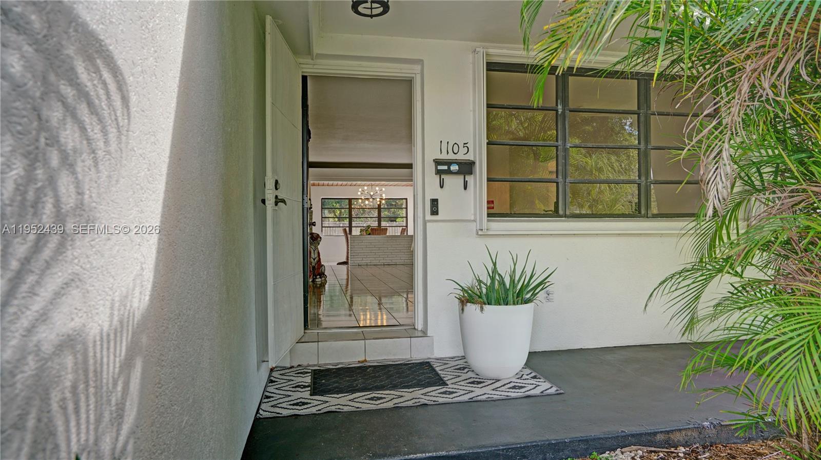 CENTRAL GOLF SEC OF HOLLY - Residential