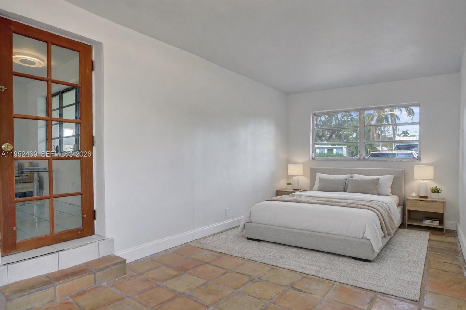 CENTRAL GOLF SEC OF HOLLY - Residential