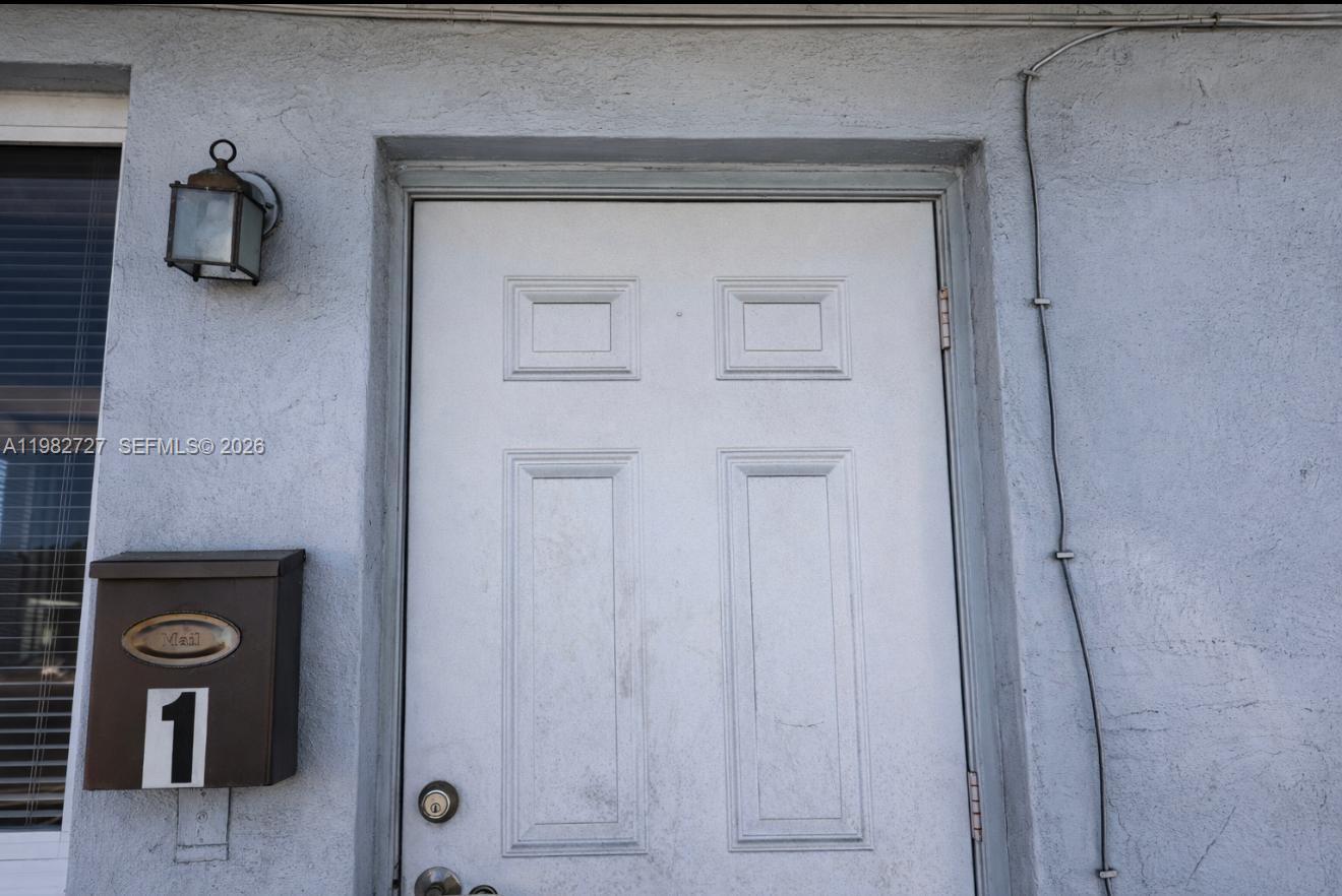 WESTLAWN-CORRECTED PLAT - Residential Lease