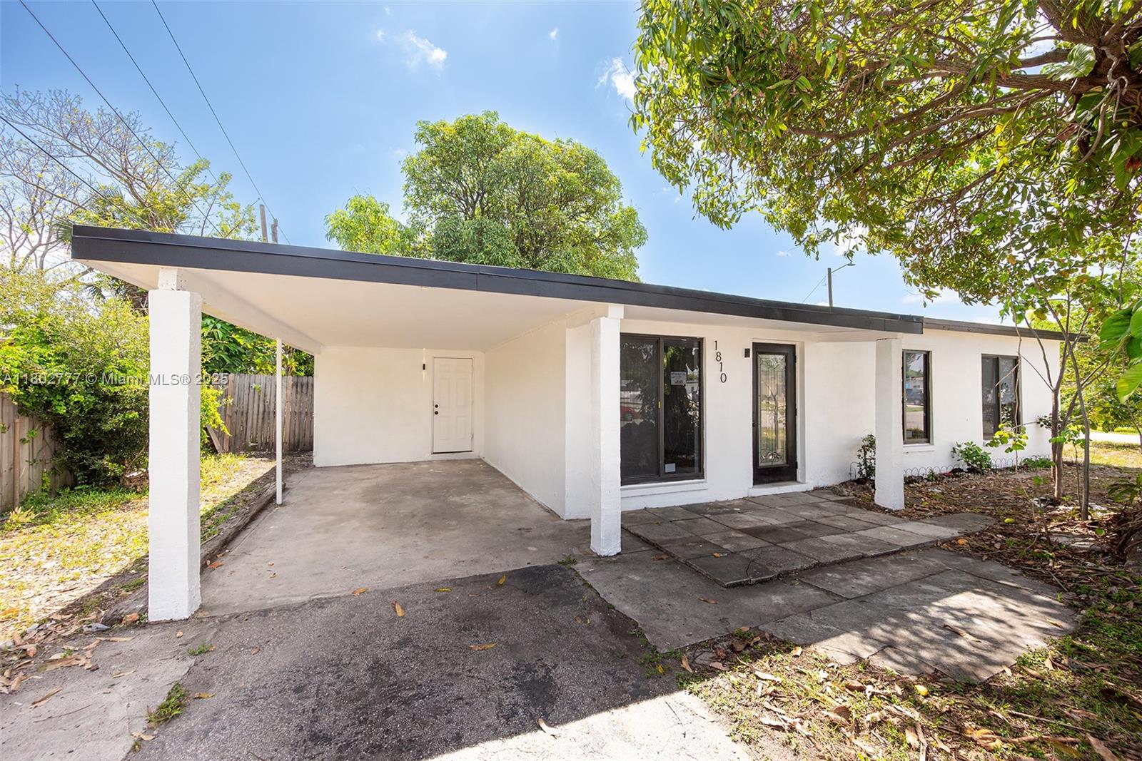 1810 NW 33rd Ave