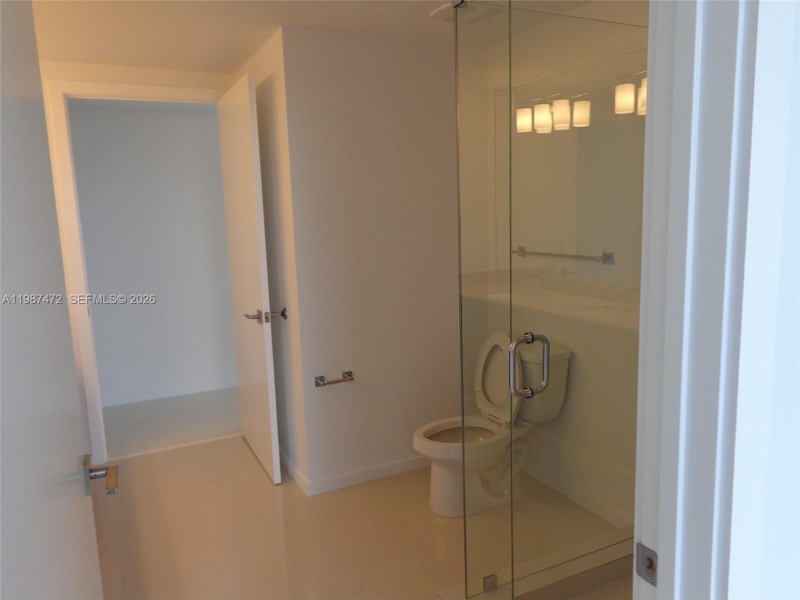 5252 PASEO CONDO - Residential Lease