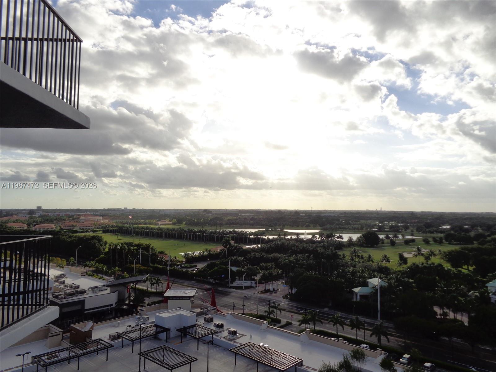 5252 PASEO CONDO - Residential Lease