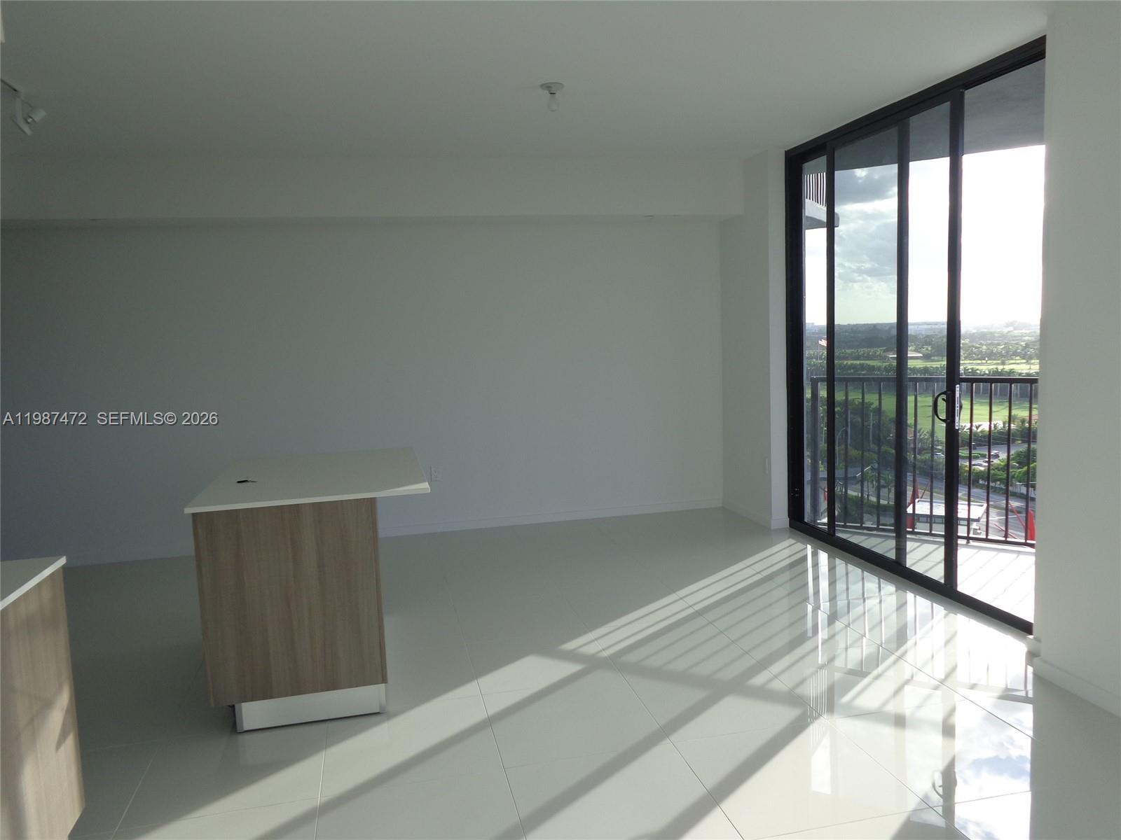 5252 PASEO CONDO - Residential Lease