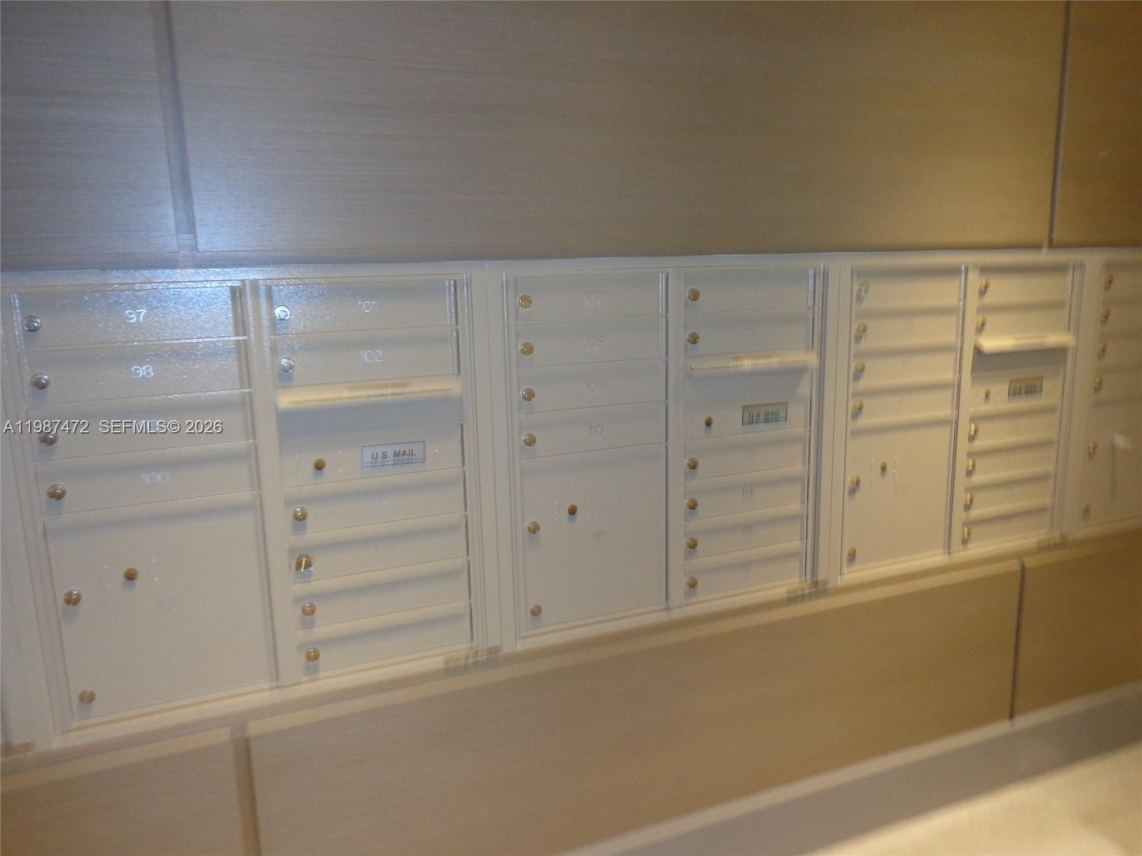 5252 PASEO CONDO - Residential Lease