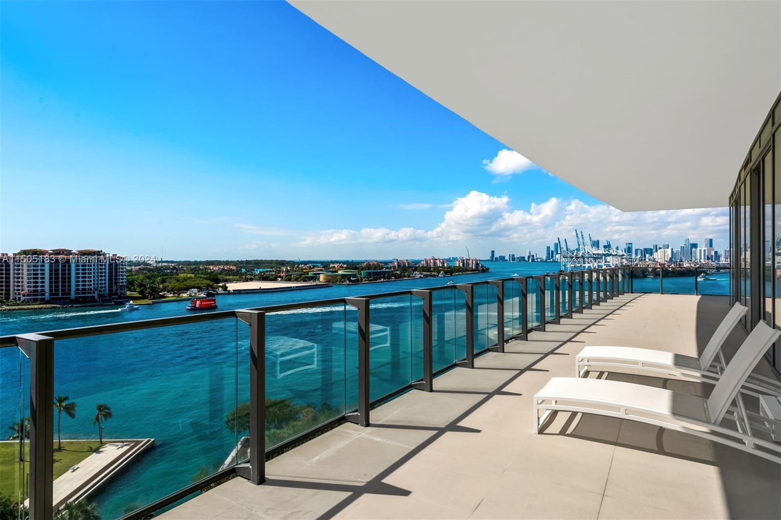 APOGEE CONDO - Residential