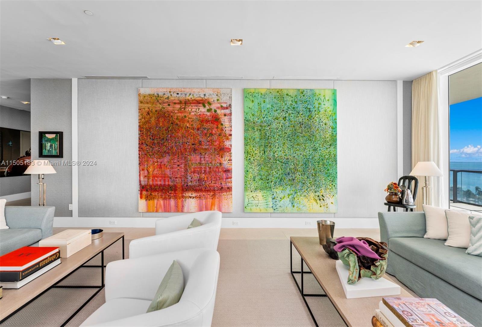 APOGEE CONDO - Residential