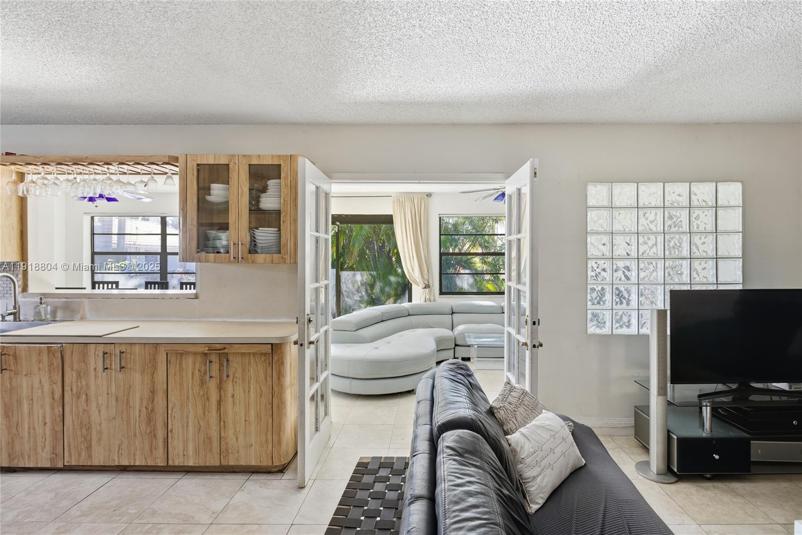 GOLDEN SHORES OCEAN BLVD - Residential