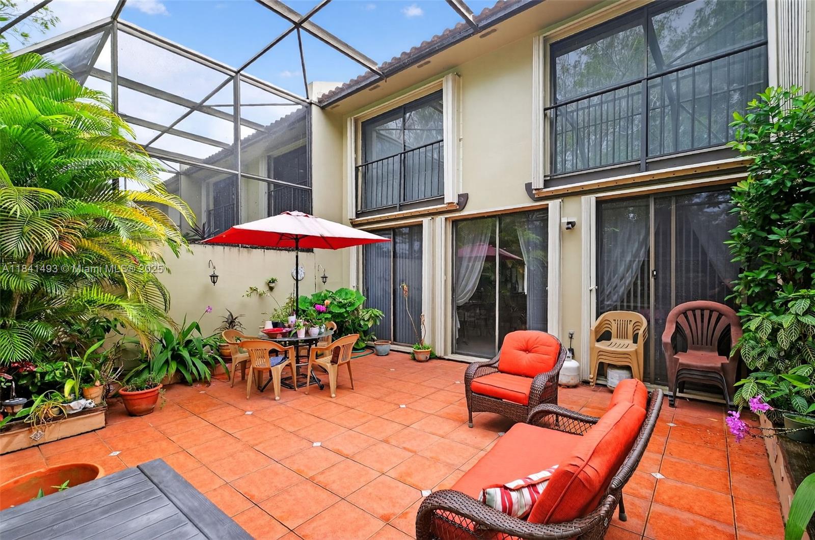 COSTA DEL SOL CONDO N - Residential