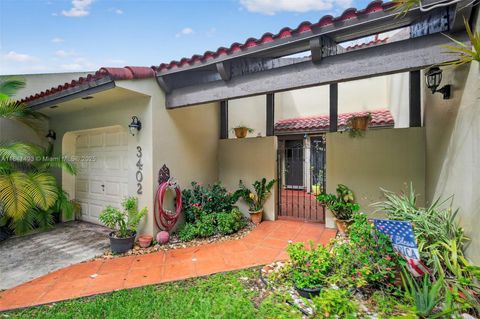 Photo of 3402 Torremolinos Ave #F-35, Doral, FL 33178 (MLS # A11841493)