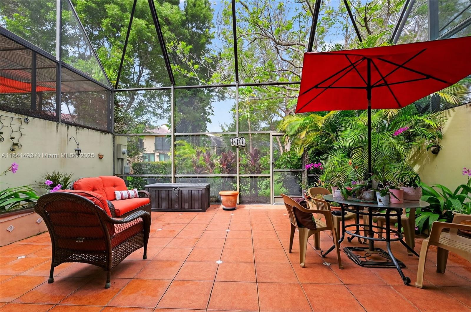 COSTA DEL SOL CONDO N - Residential