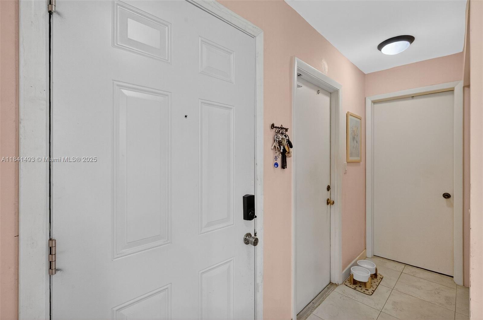 COSTA DEL SOL CONDO N - Residential