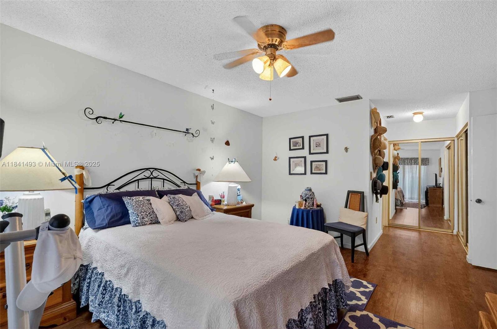 COSTA DEL SOL CONDO N - Residential