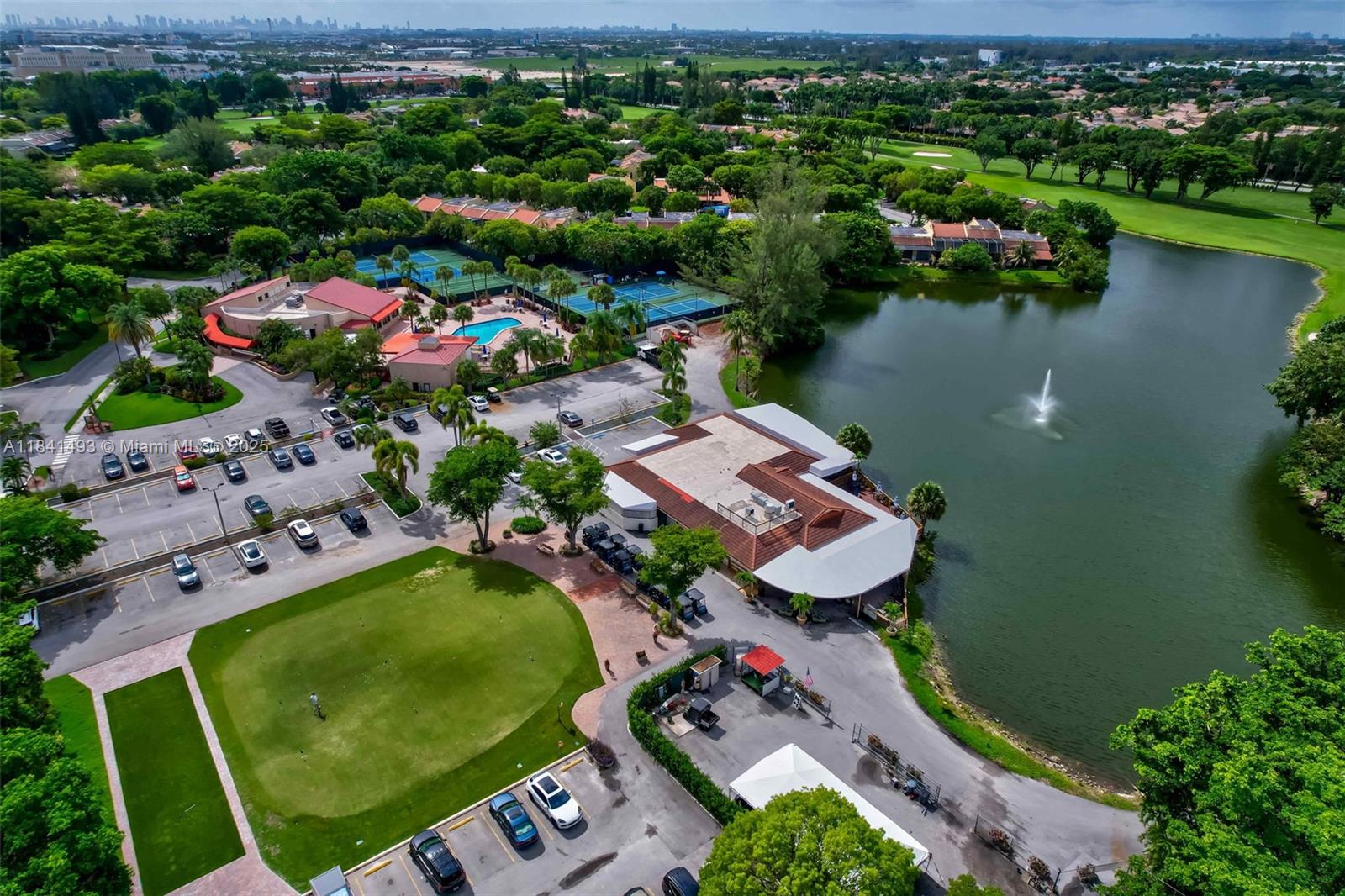 COSTA DEL SOL CONDO N - Residential