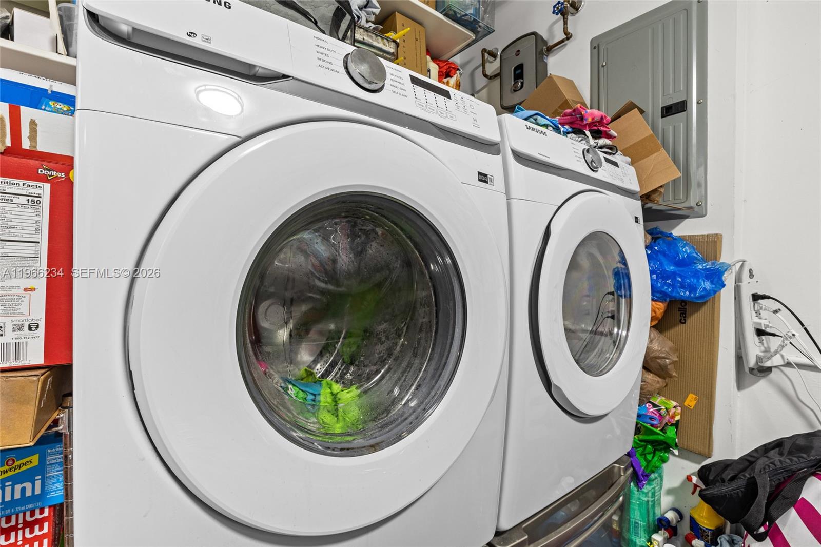 SUNSET PARK TOWN HOUSES - Residential