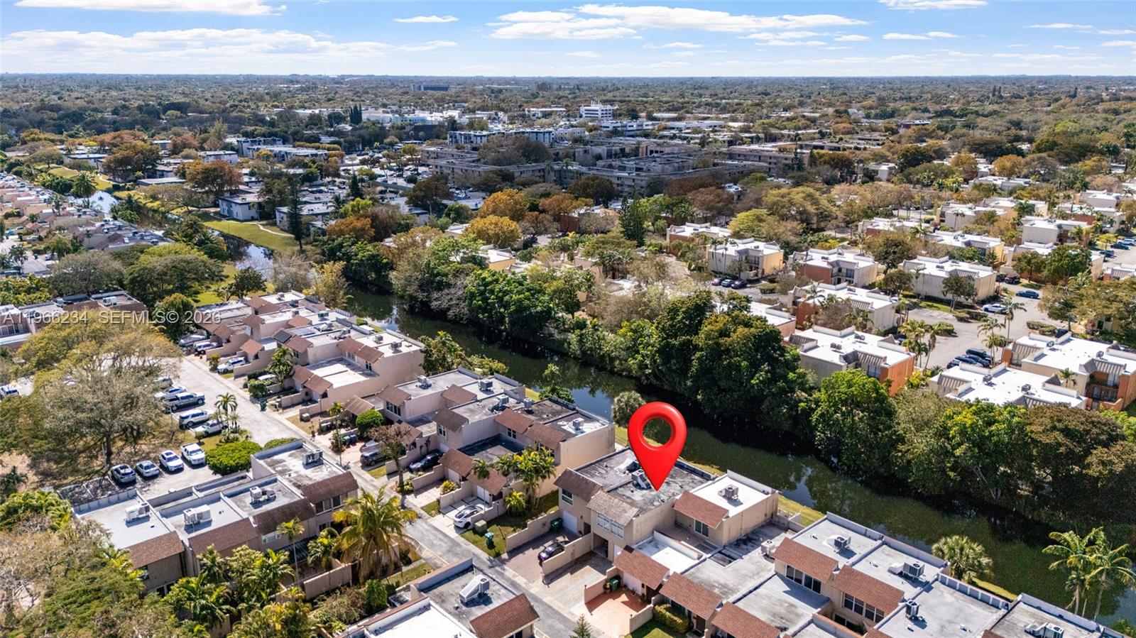 SUNSET PARK TOWN HOUSES - Residential