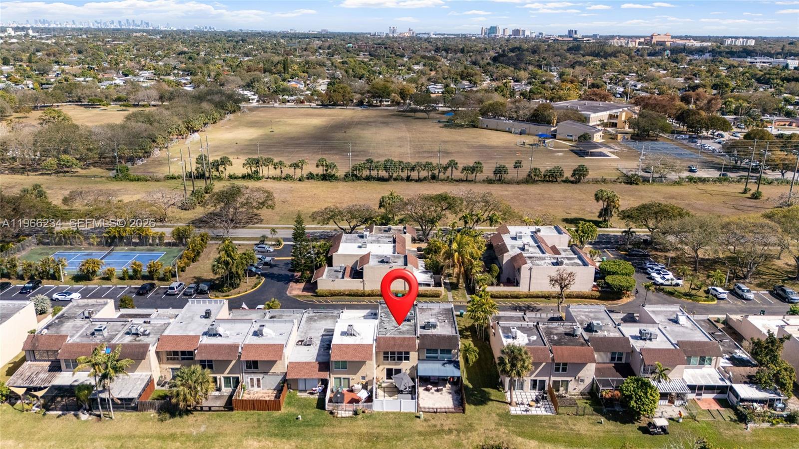 SUNSET PARK TOWN HOUSES - Residential