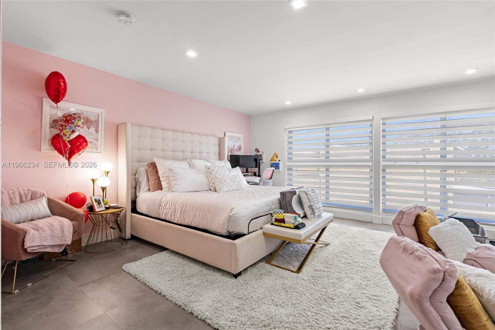 SUNSET PARK TOWN HOUSES - Residential