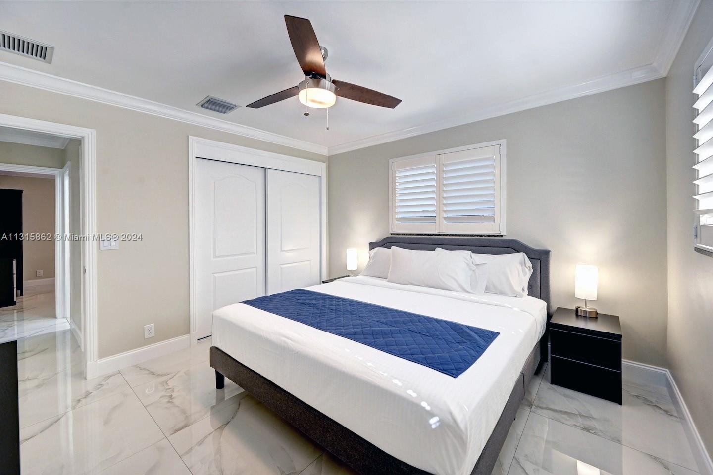 HOLLYWOOD GOLF ESTATES SE - Residential Lease