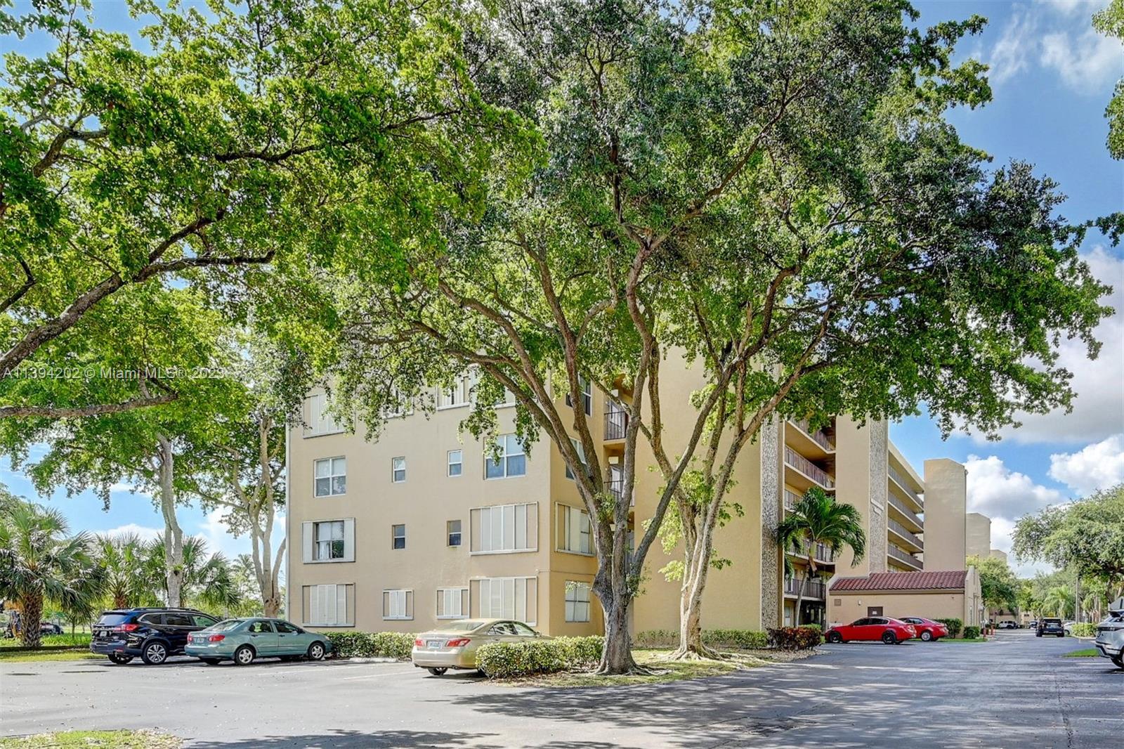 You can own this stunning condo in the heart of West Deerfield. Just a hop, skip and jump to the beach. IMPACT WINDOWS, Features SPACIOUS open floor plan, Beautiful marble kitchen countertops with backsplash Mosaic Tile & SS appliances.
Luxury waterproof Vinyl Flooring throughout unit. large Owner’s Suite, walk-in closet, Your own Washer & Dryer in unit for convenience. These amenities include heated pool, hot tub, BBQ area, tot lot, exercise room, game room, library, clubhouse, shuffleboard, additional storage on the floor, & much more. Assign parking & plenty of guest parking. Easy access to I-95 & Turnpike, restaurants, and shopping. The association requires min 700 score. Pet & rental restrictions. ALL AGES, You won't want to miss out on this opportunity.