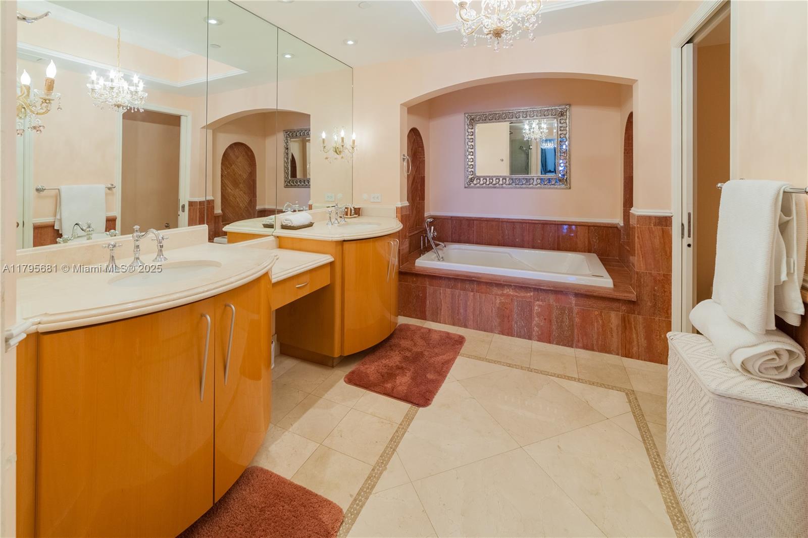 ACQUALINA OCEAN RESIDENCE - Residential