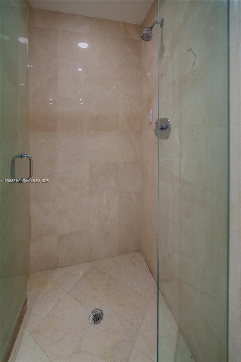 ACQUALINA OCEAN RESIDENCE - Residential
