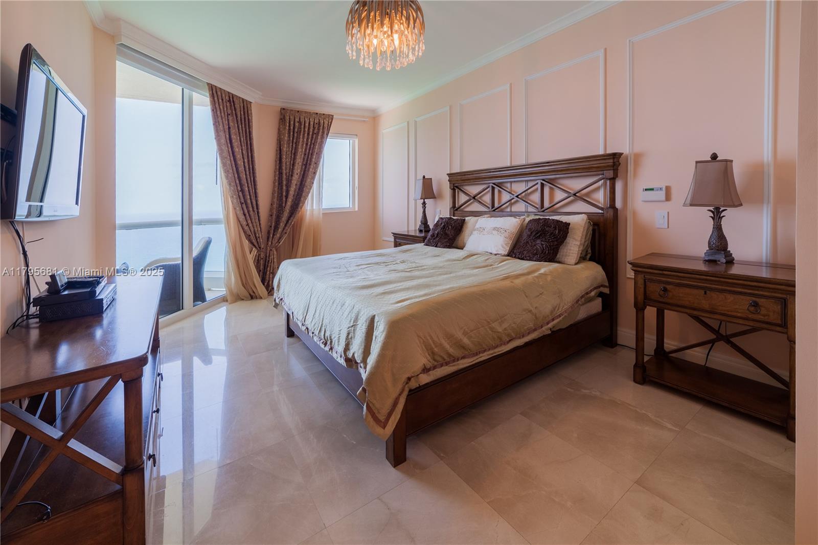 ACQUALINA OCEAN RESIDENCE - Residential
