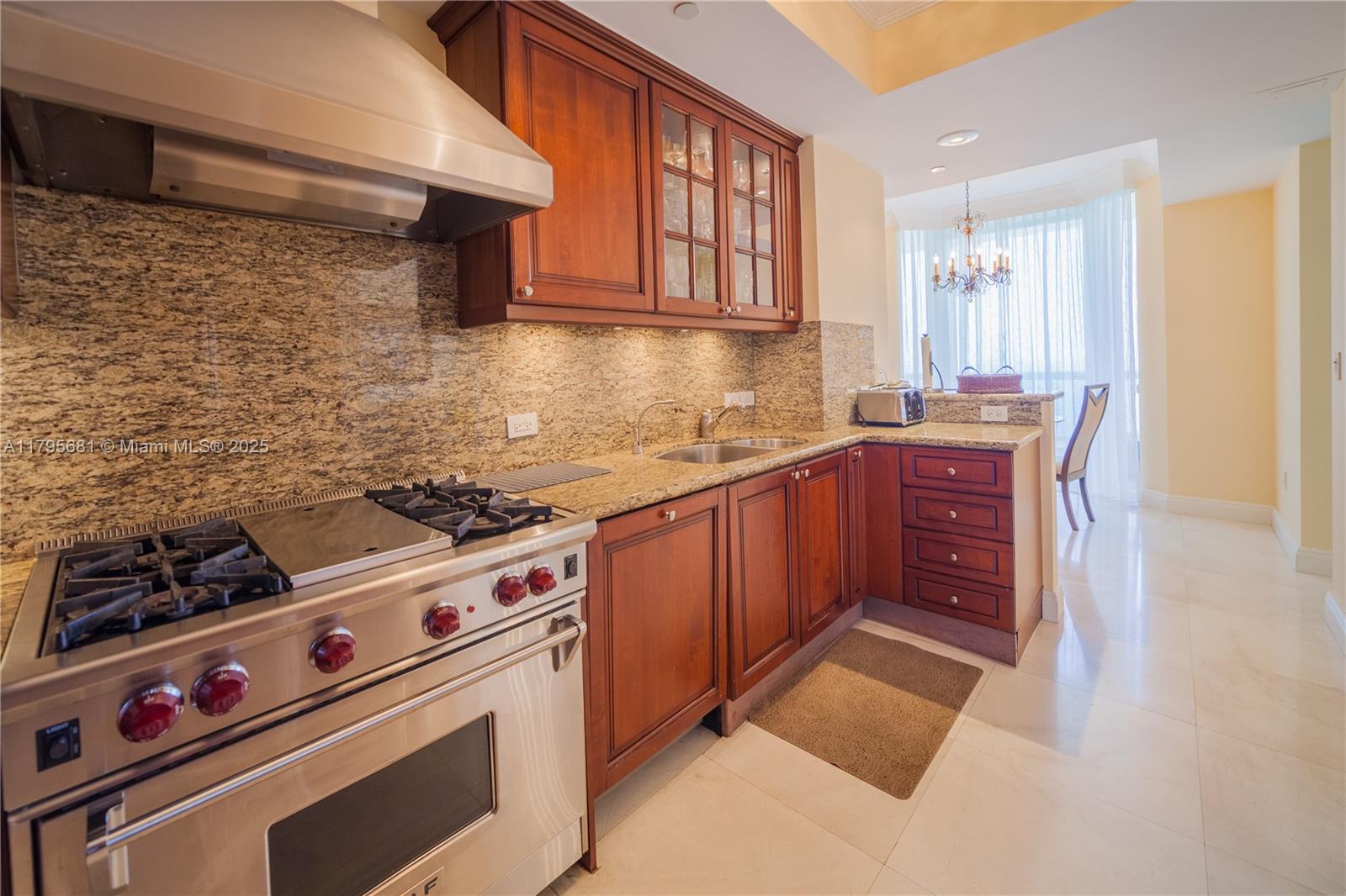 ACQUALINA OCEAN RESIDENCE - Residential