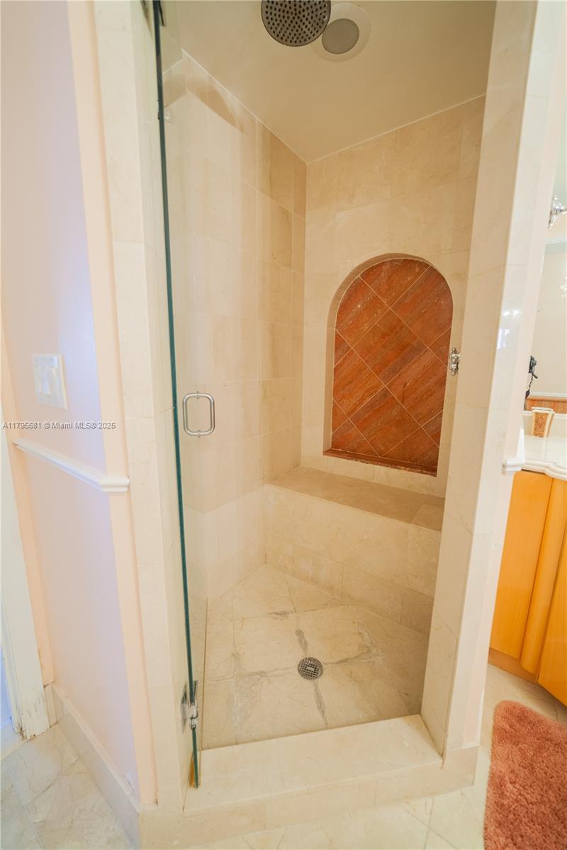 ACQUALINA OCEAN RESIDENCE - Residential