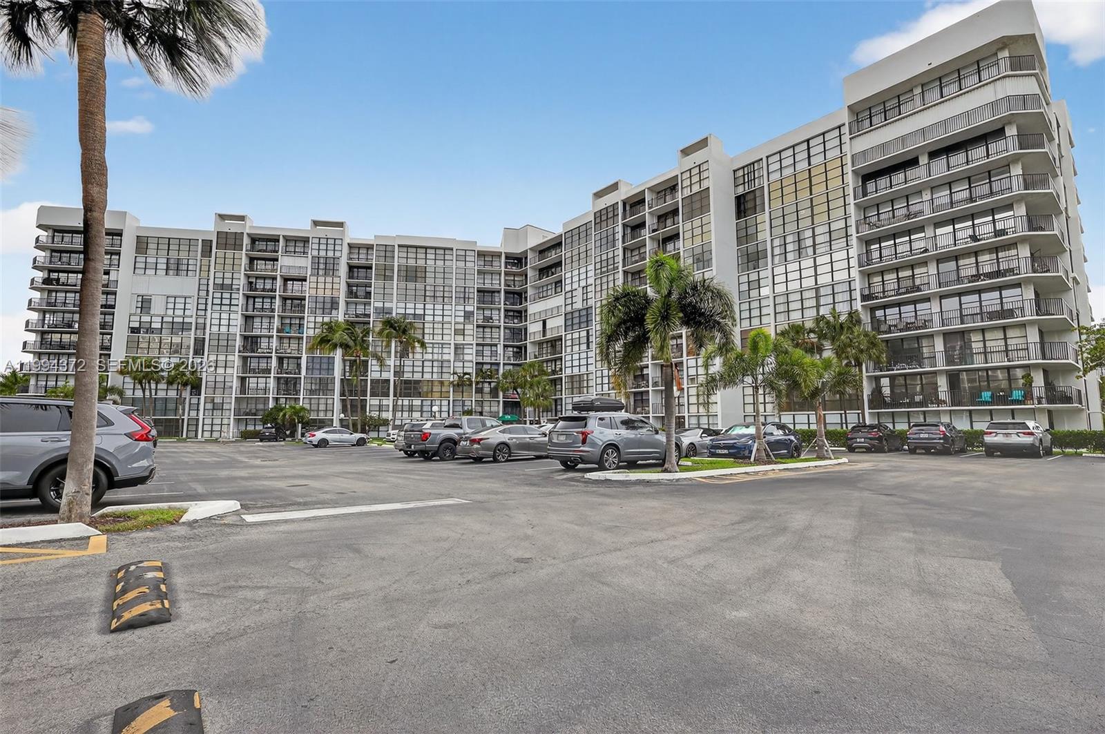 OCEANVIEW PARK CONDO - Residential