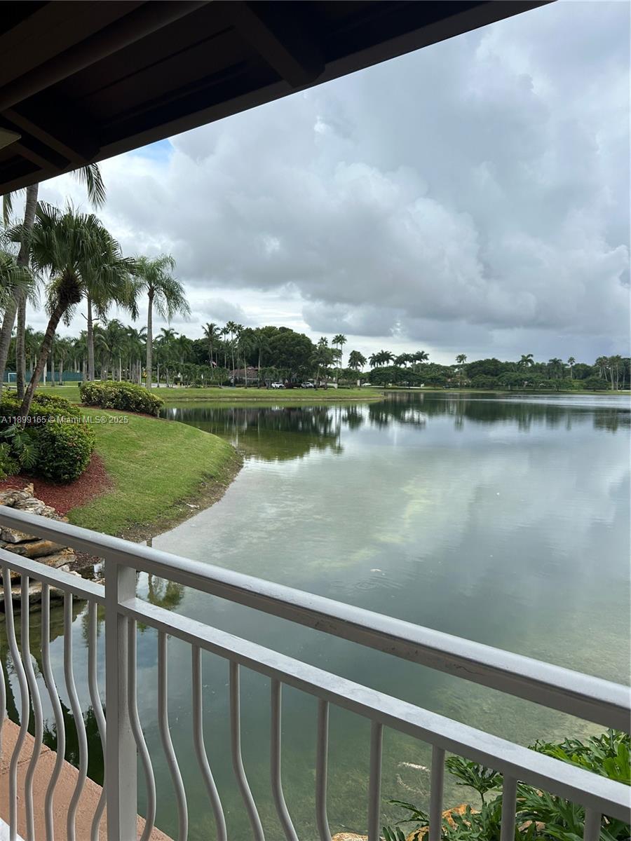 DORAL ISLES-ANTILLES - Residential