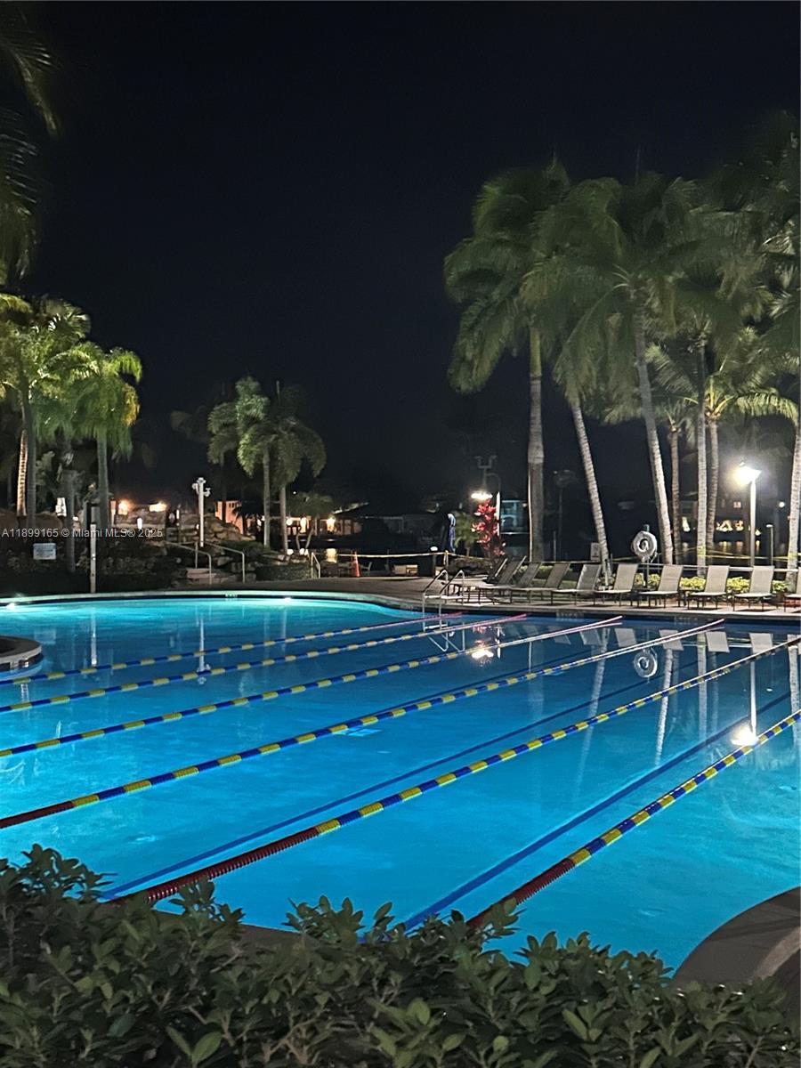 DORAL ISLES-ANTILLES - Residential