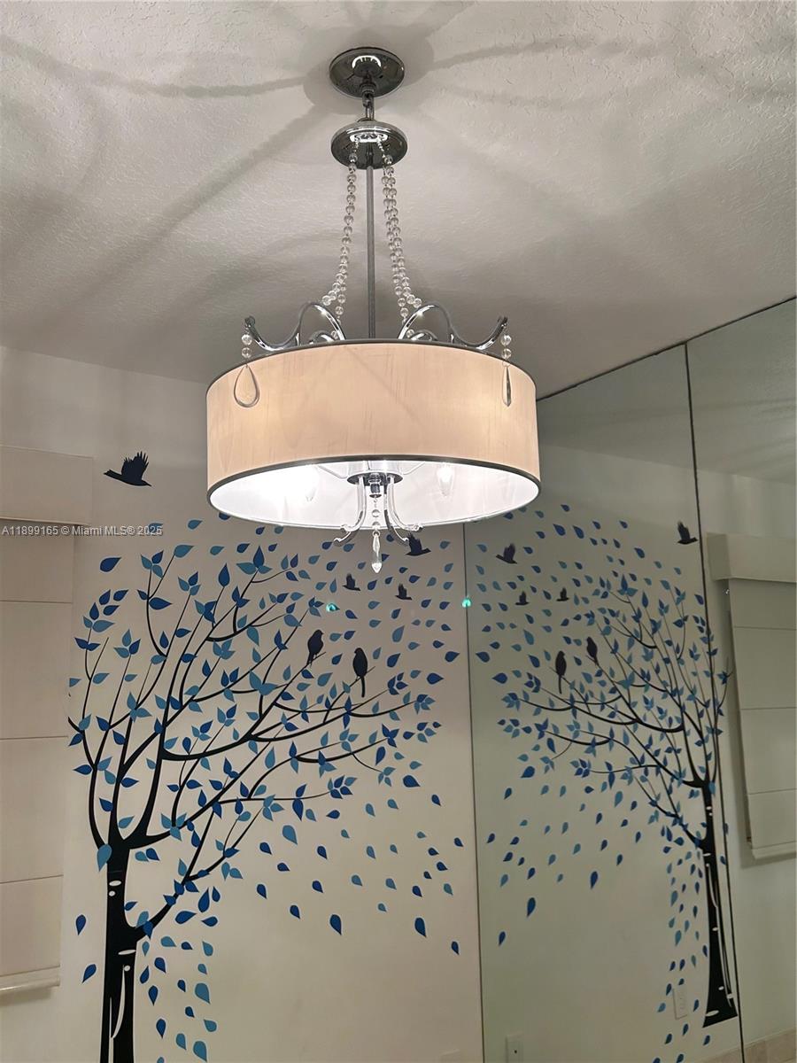 DORAL ISLES-ANTILLES - Residential