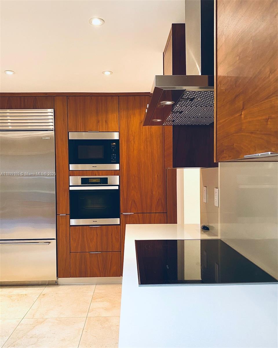 DORAL ISLES-ANTILLES - Residential