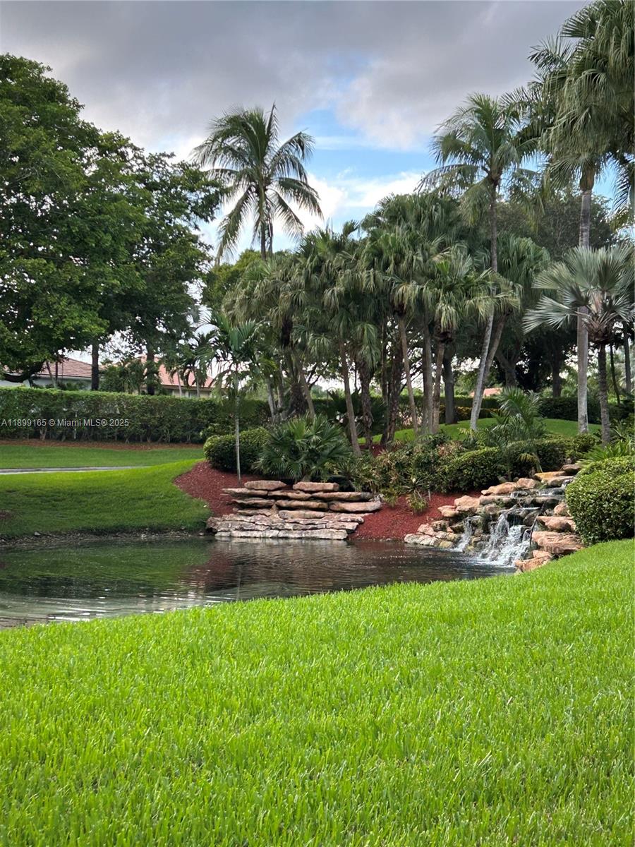 DORAL ISLES-ANTILLES - Residential