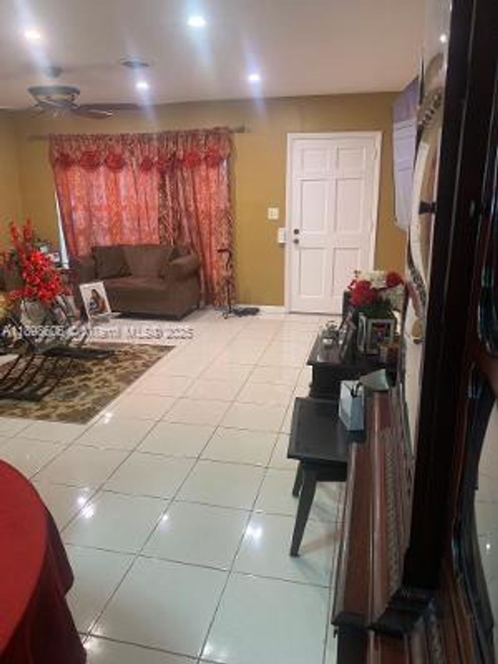 Photo of 4249 NW 50th Ter, Lauderdale Lakes, FL 33319 (MLS # A11898606)