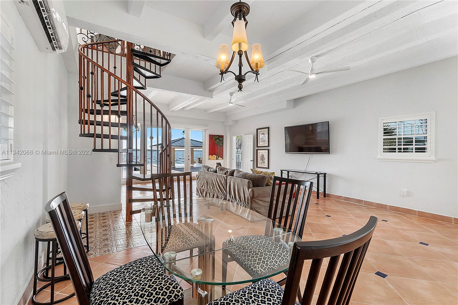 LARGO SOUND VILLAGE - Residential