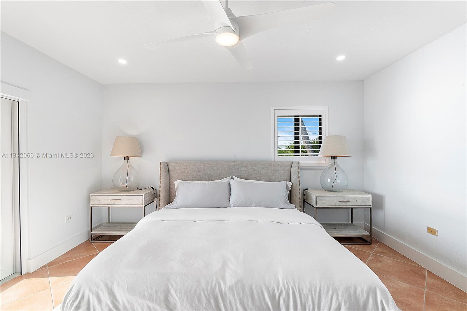 LARGO SOUND VILLAGE - Residential