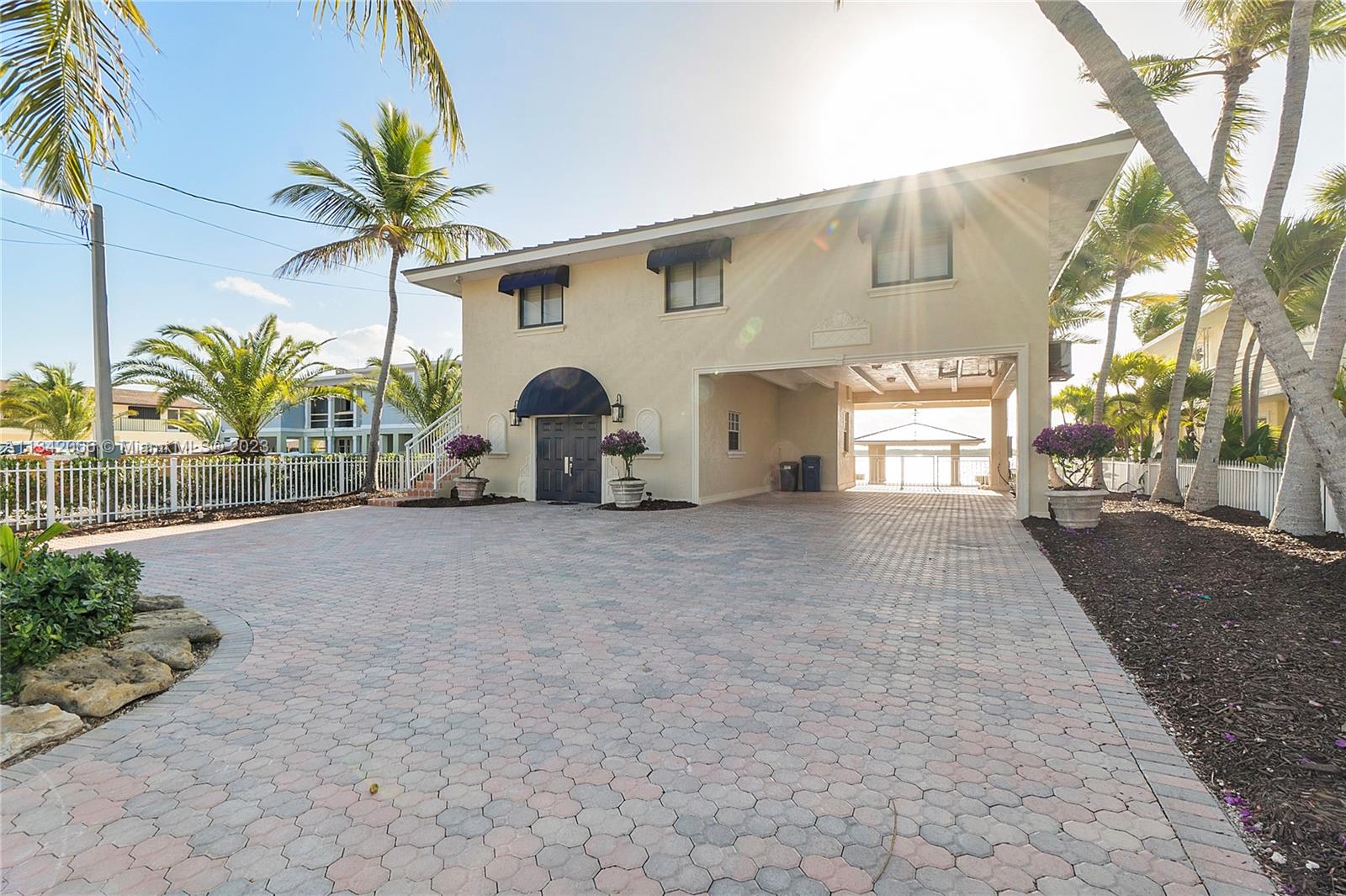 LARGO SOUND VILLAGE - Residential