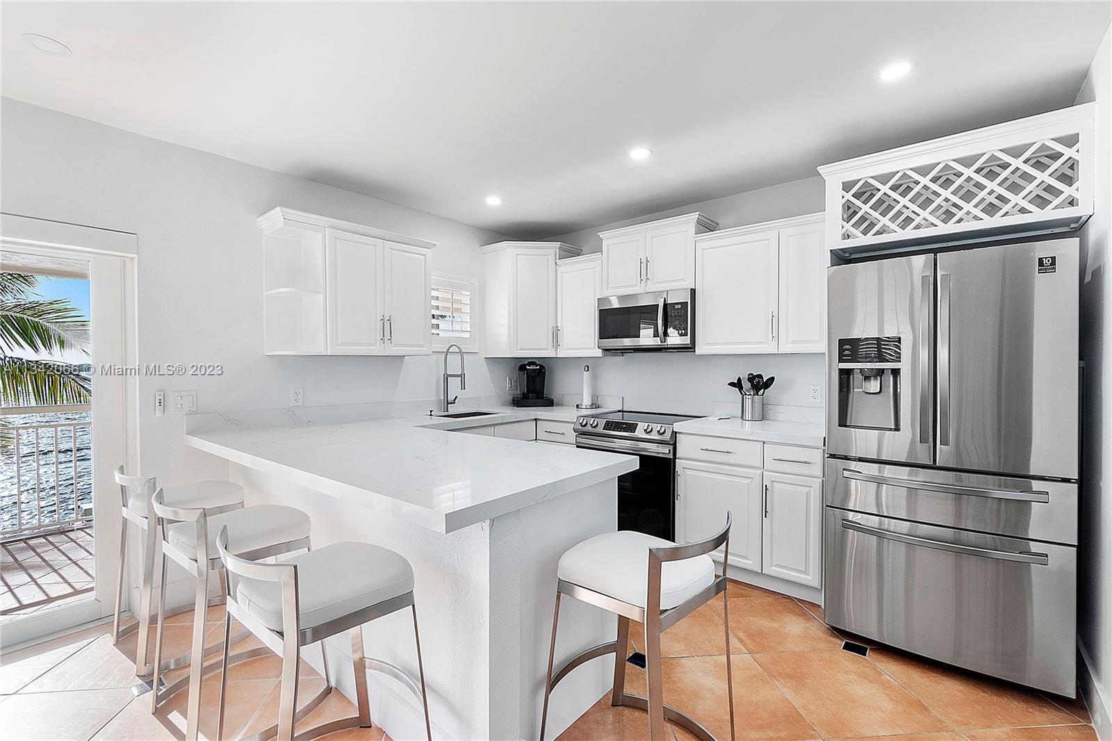 LARGO SOUND VILLAGE - Residential