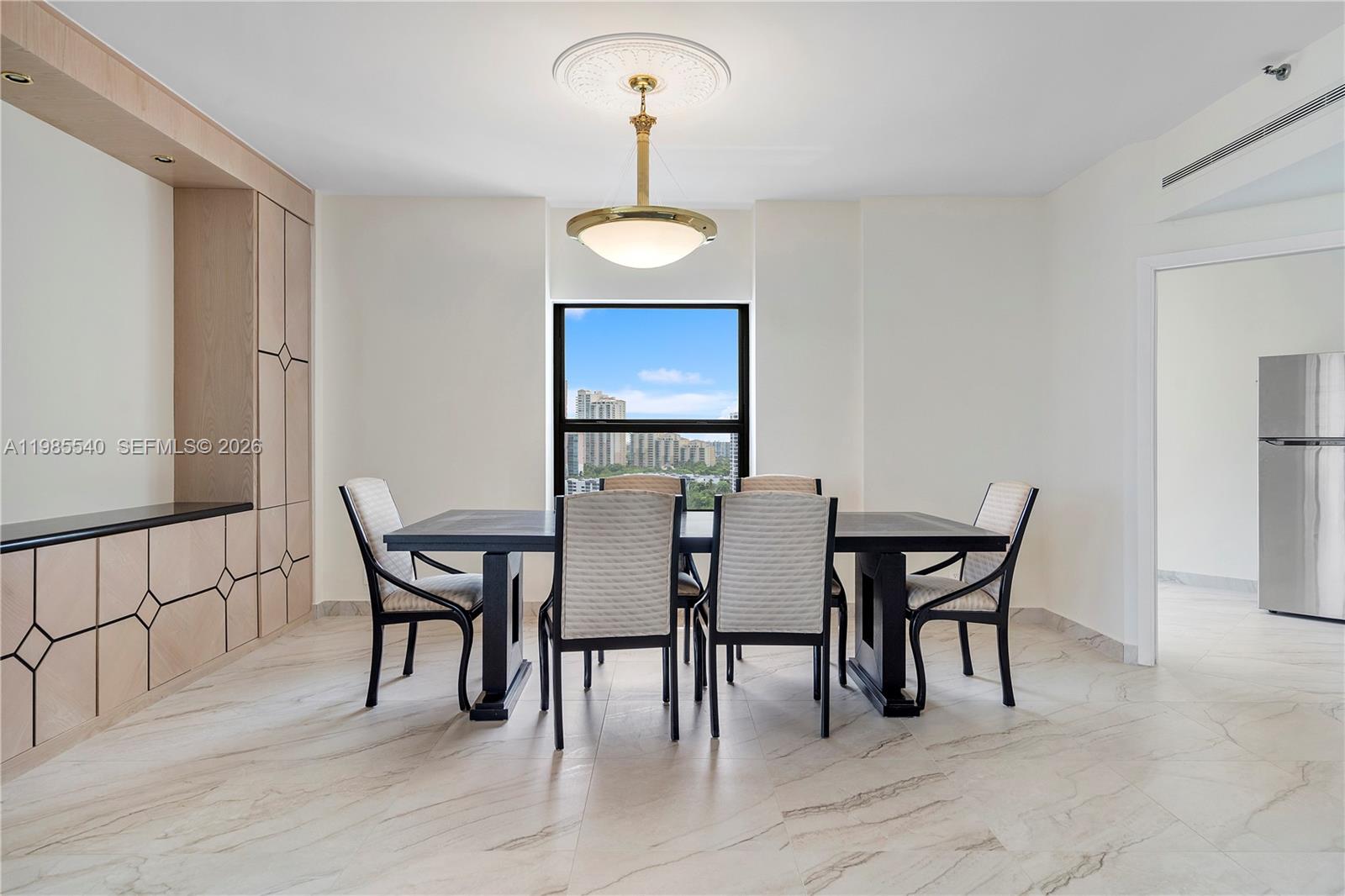 MARINA TOWER CONDO - Residential