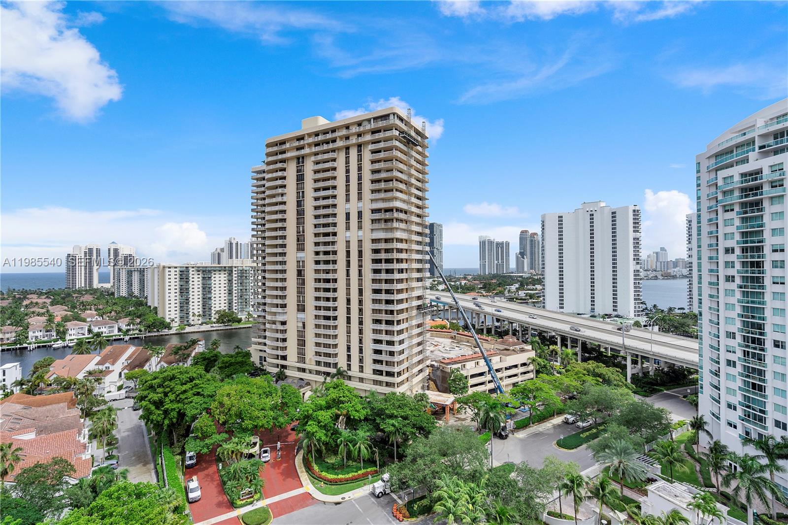 MARINA TOWER CONDO - Residential