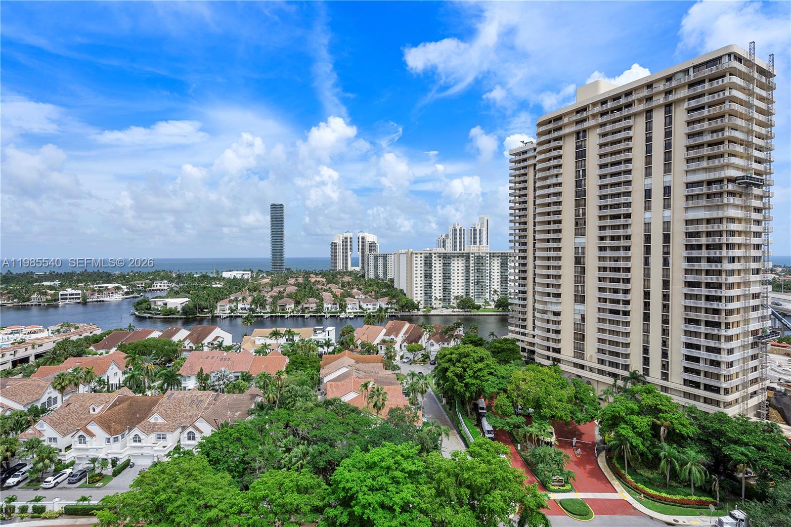 MARINA TOWER CONDO - Residential