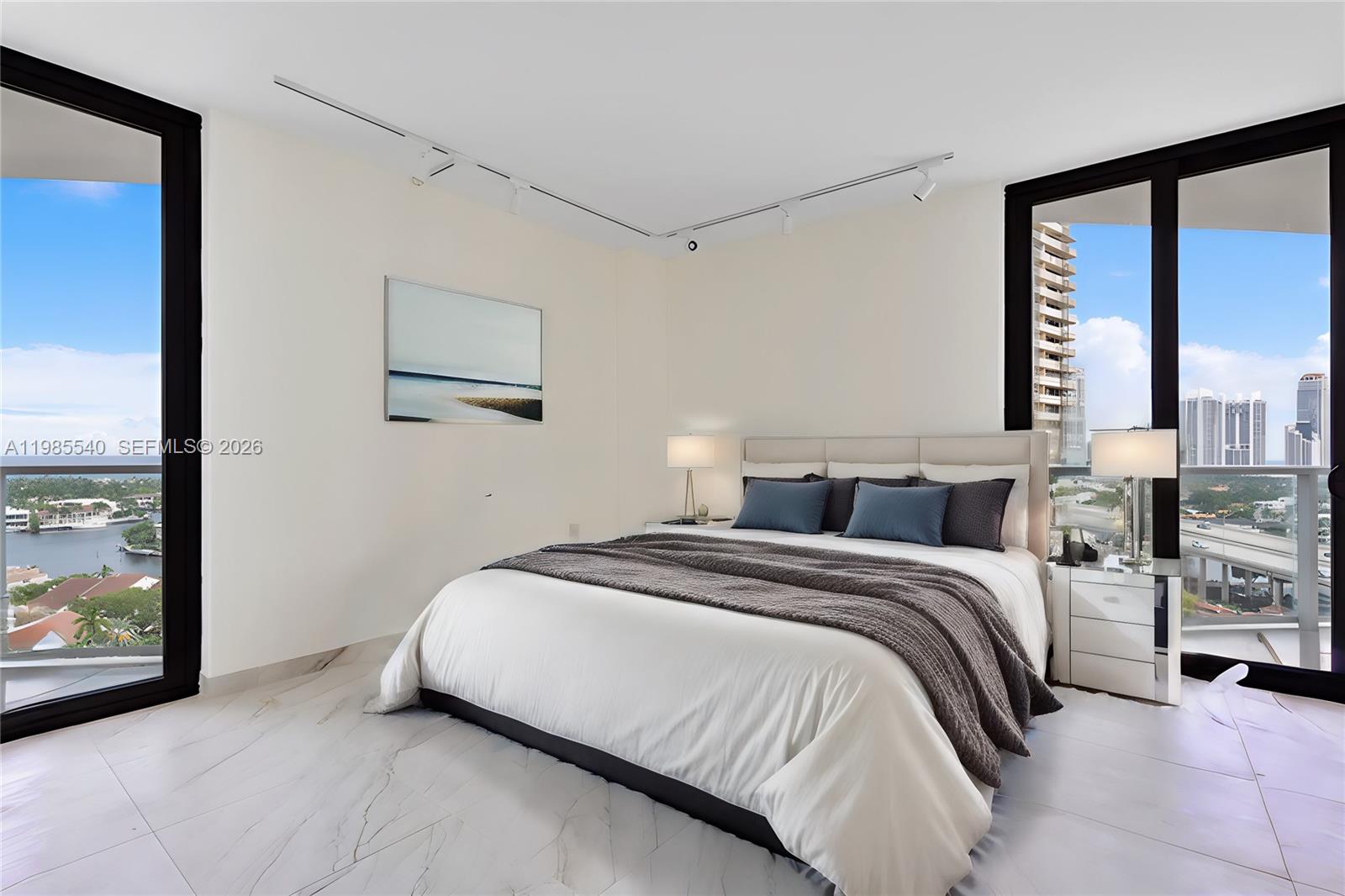 MARINA TOWER CONDO - Residential
