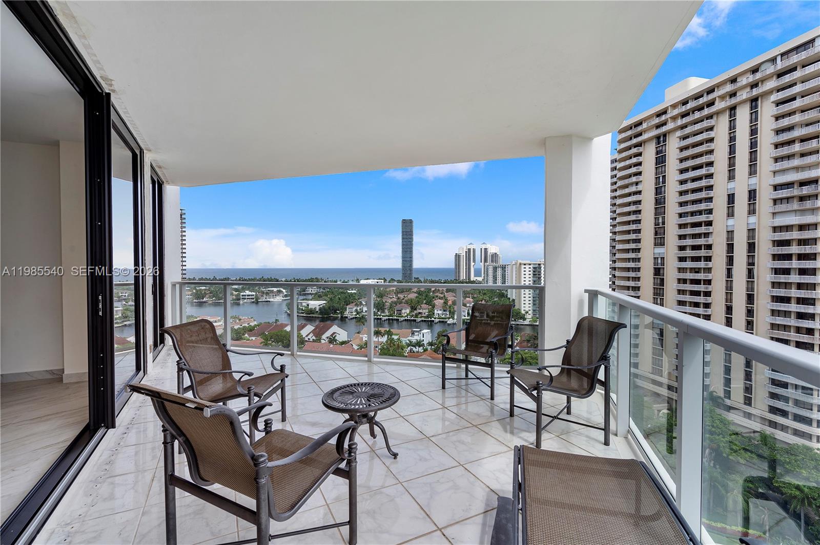 MARINA TOWER CONDO - Residential