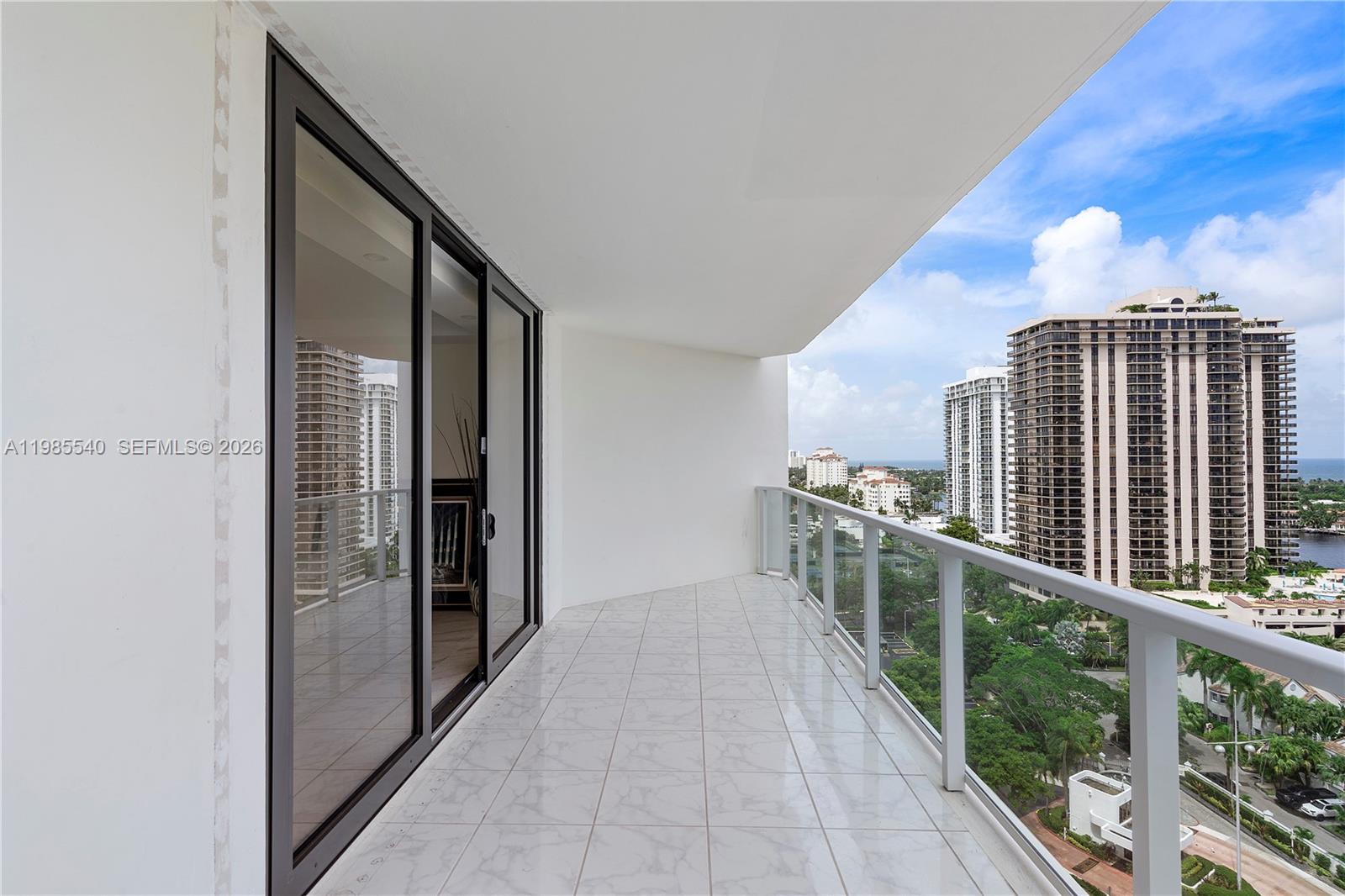 MARINA TOWER CONDO - Residential