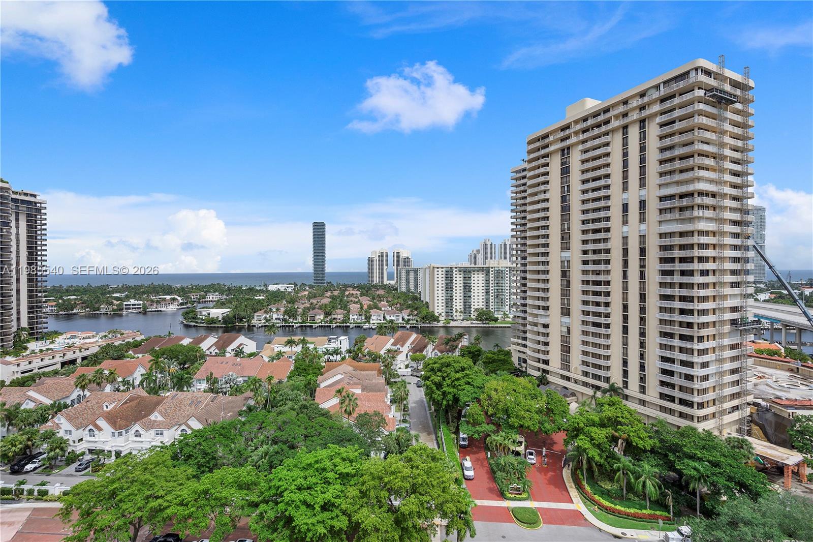 MARINA TOWER CONDO - Residential