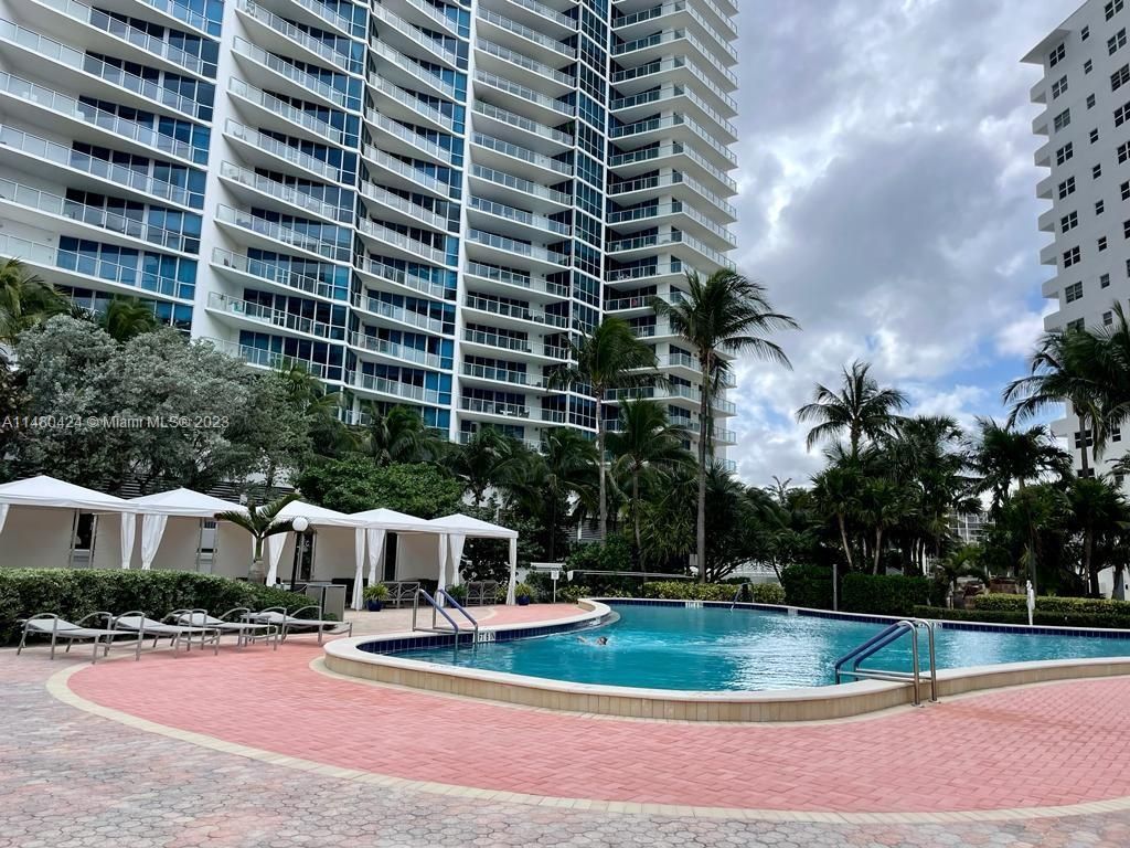 Photo of 3001 S Ocean Dr #1039, Hollywood, FL 33019 (MLS # A11480424)