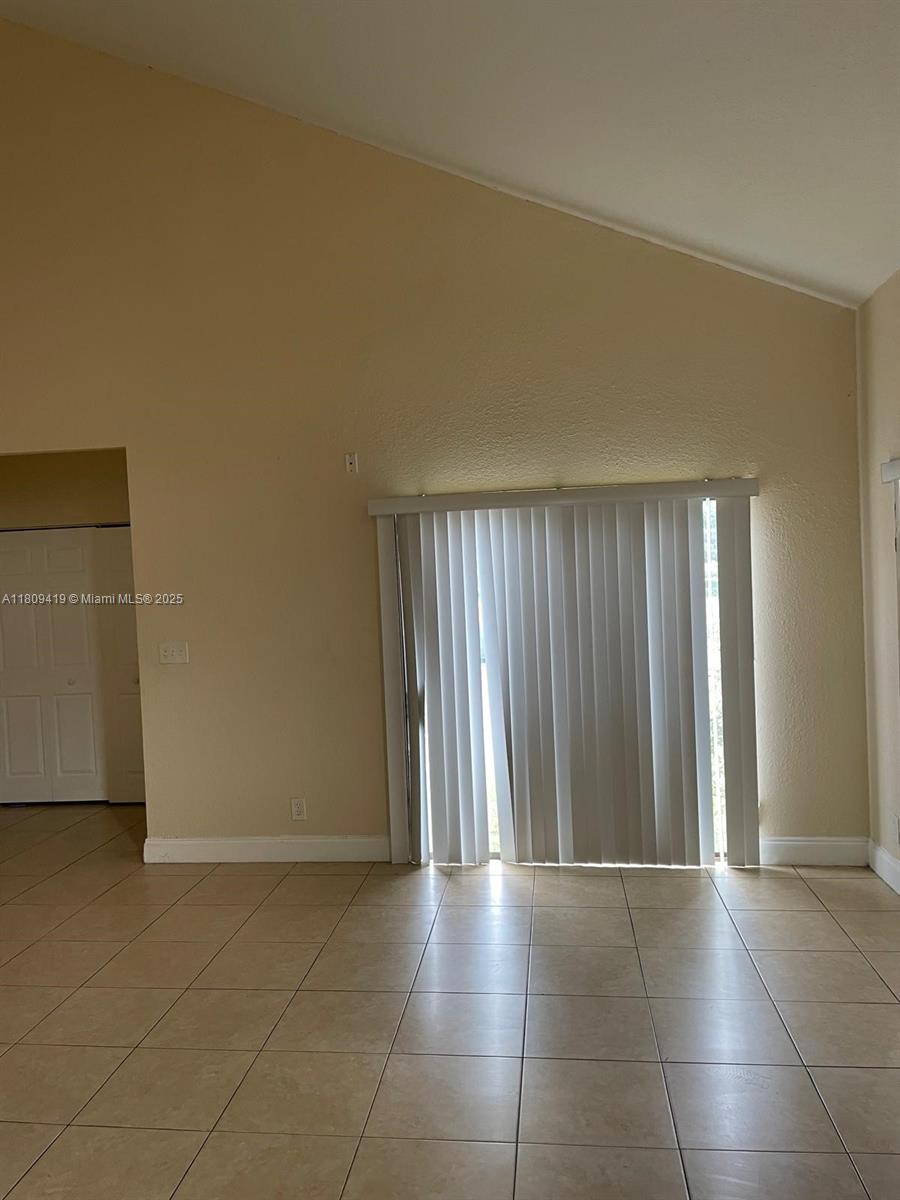 View photos, virtual tours, details... 2421 NW 55th Ave